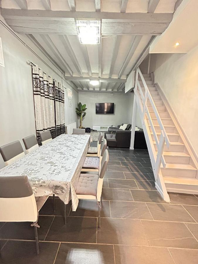 Maison Cosy , Parking Gratuit , 5 Min Aux אוקזר מראה חיצוני תמונה