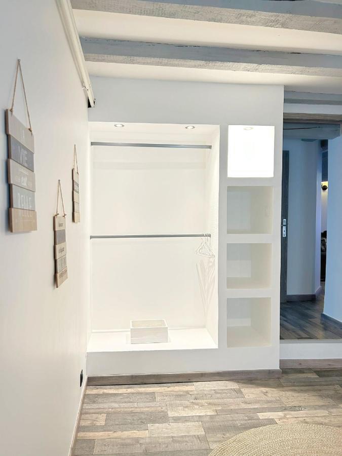 Maison Cosy , Parking Gratuit , 5 Min Aux אוקזר מראה חיצוני תמונה